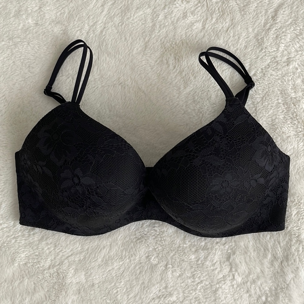 Victoria’s Secret Angels Secret Embrace Push Up Bra 34DD